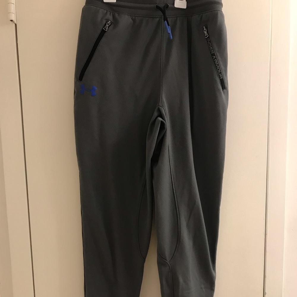😁Boys UNDER ARMOUR sweatpants